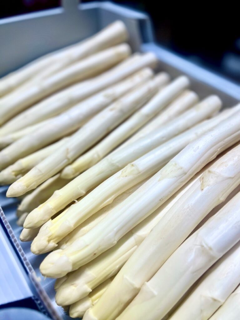 Spargel weiss Frankreich